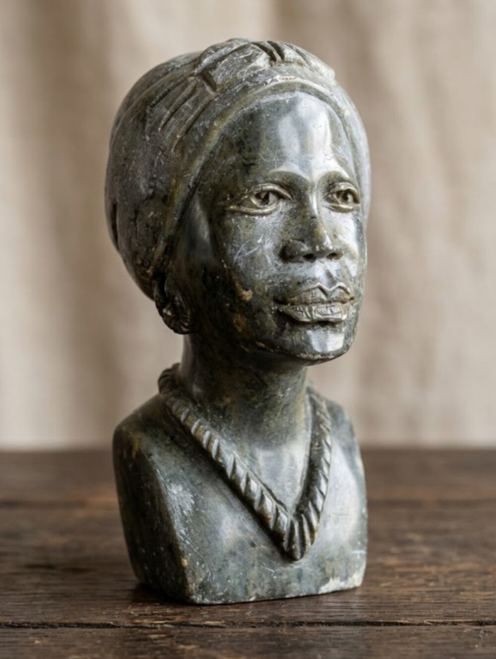 Vintage Signed Shona Carved Serpentine Stone African Portrait Bust 5"